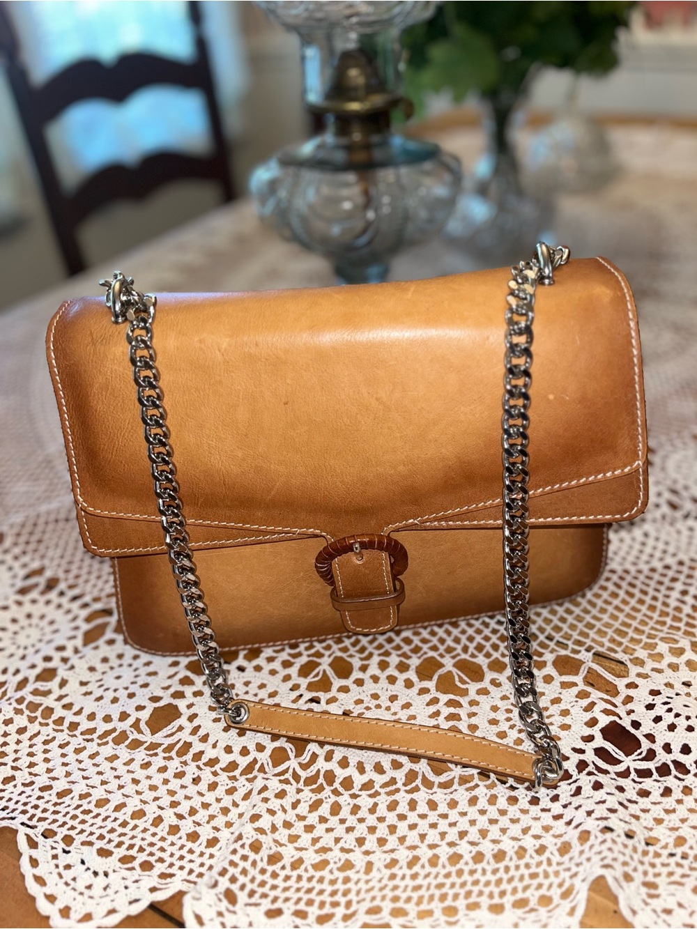 Cavalcanti Leather Chain-Handle Shoulder Bag